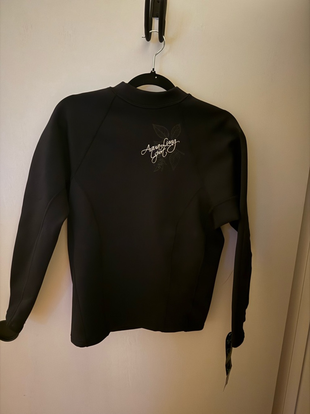 Aqua Lung Sport Black Wetsuit Jacket
4 way stretch shirt